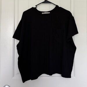Zenana Outfitters Black Ribbed Knit Top S/M